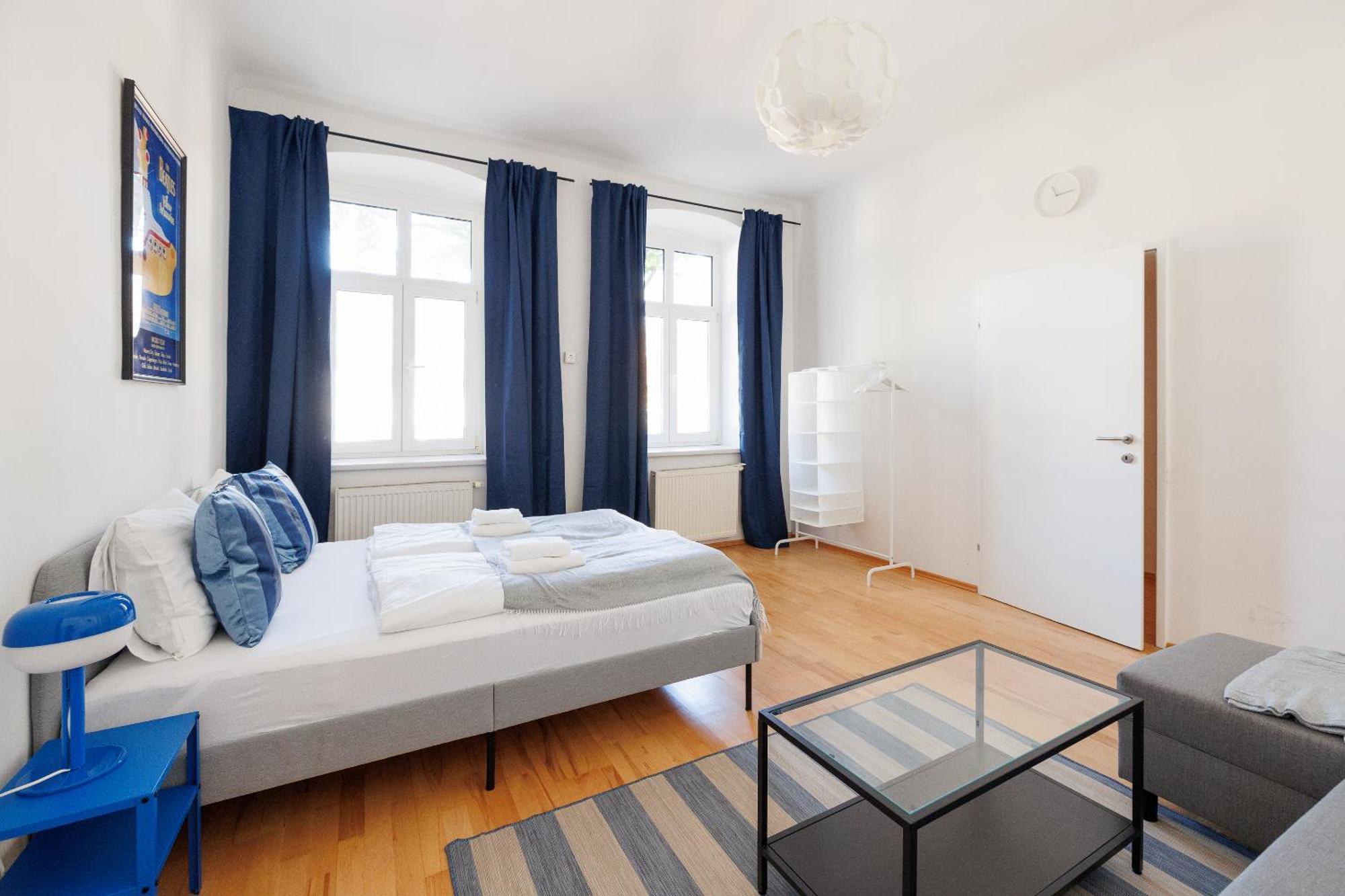 Apartments Next To Schoenbrunn Wina Bagian luar foto